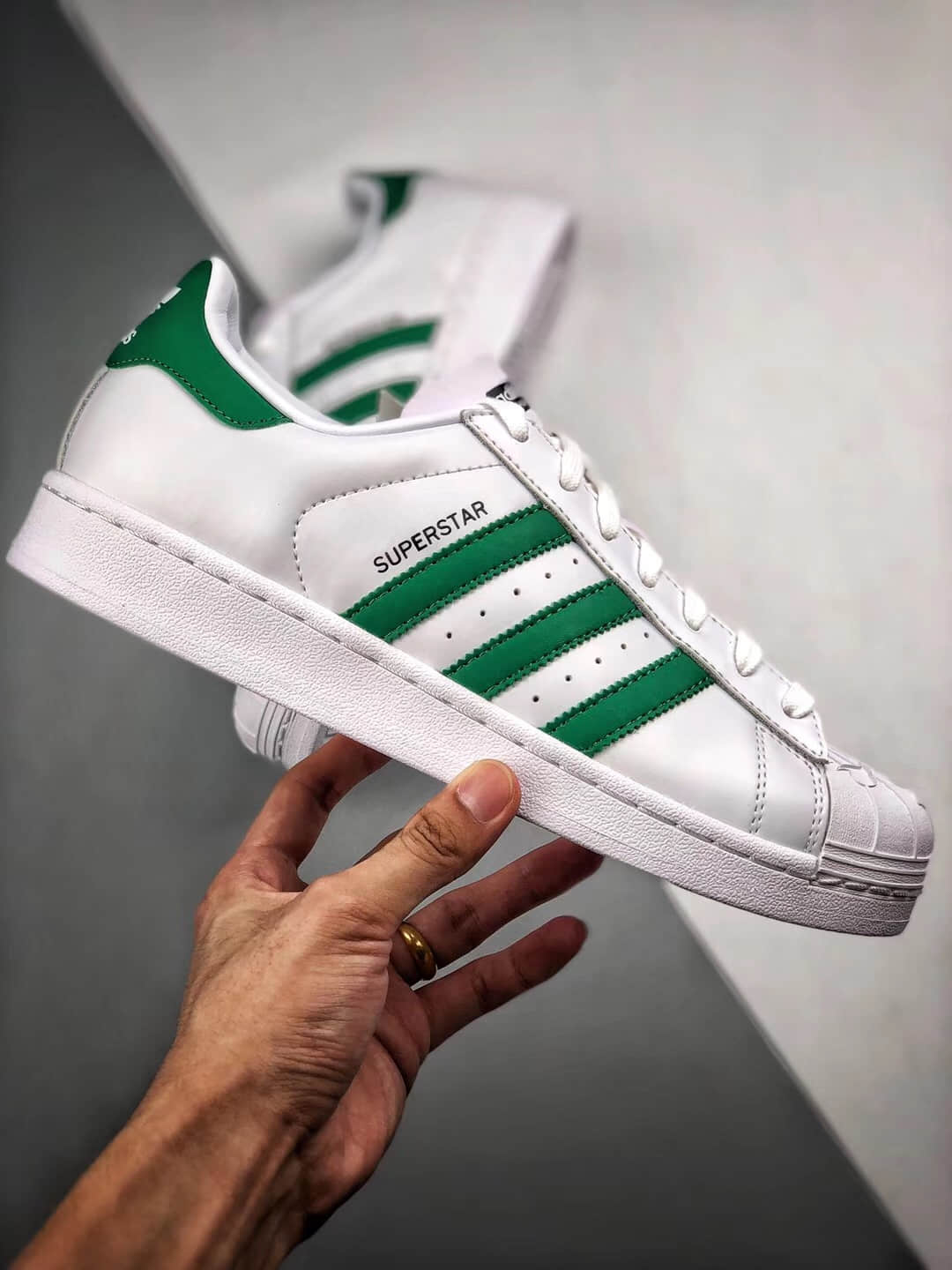 Nigo X アディダス スーパー スター 